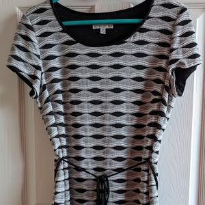 Sandra Darren geometric dress